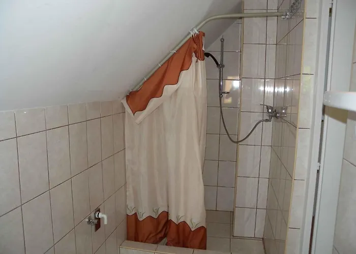 In - Balaton 35634 *