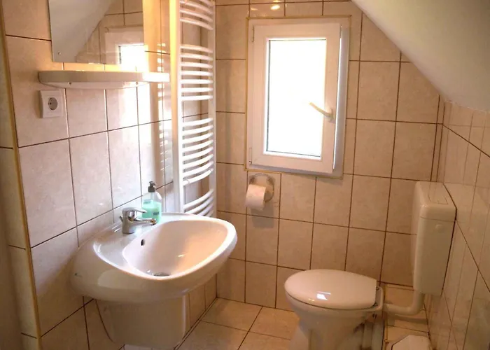 In - Balaton 35634 *